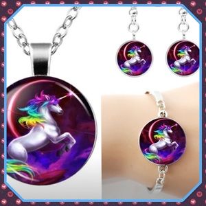 🦄New🦄2/$15🦄Unicorn 3 piece Necklace Set🦄